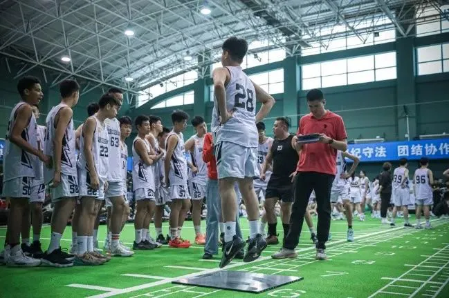 青少年篮球爱好者综合训练方案_1